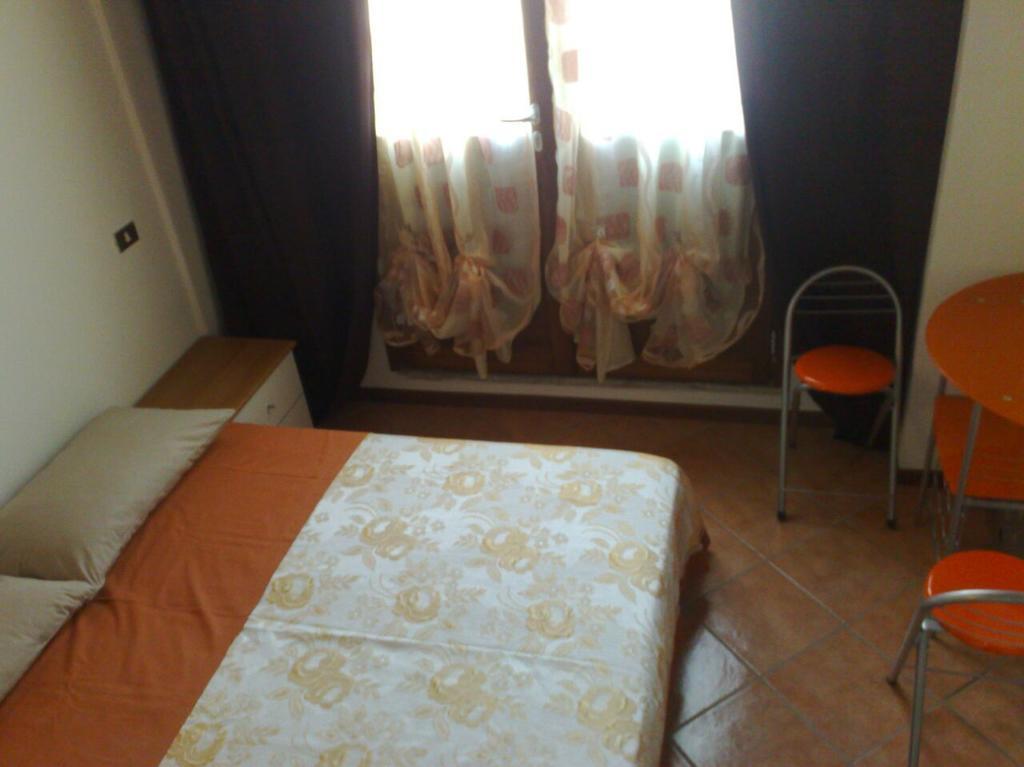 Via Toscana House Parma Ruang foto